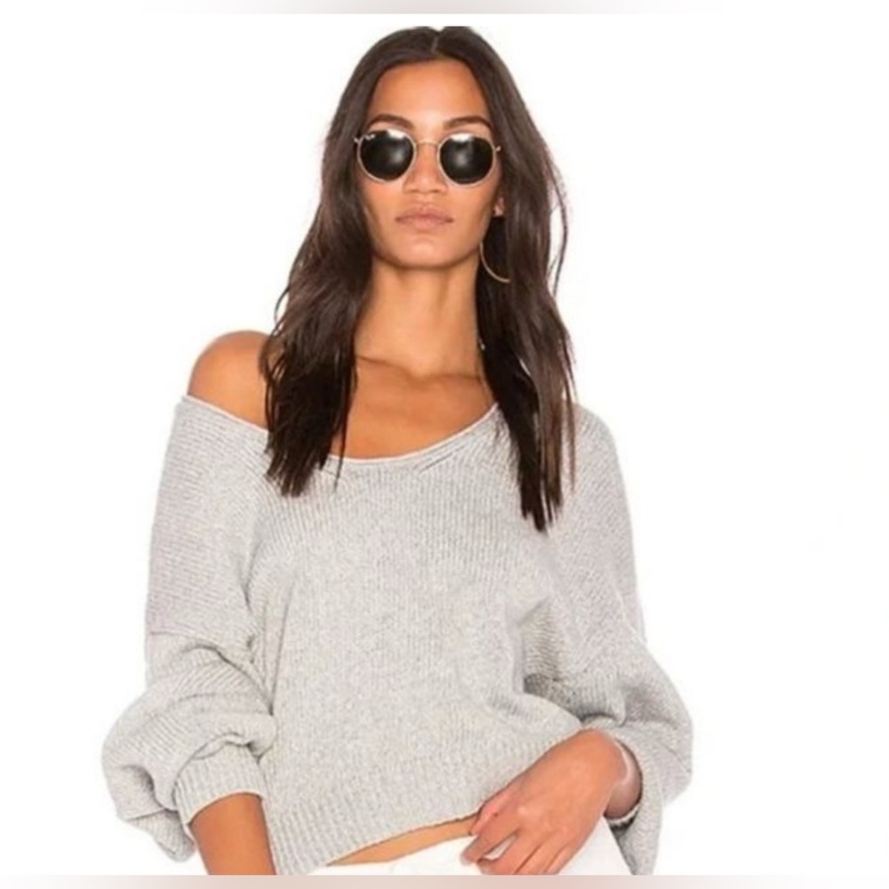 EUC- Free People ‘Perfect Day’ Cropped 100% Cotton Knit V Neck Sweater